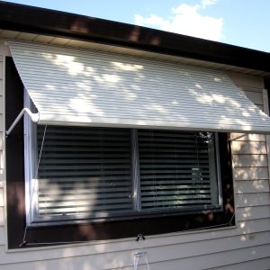 5500_series_roll_up_window_awning_01 (1)